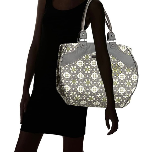 Petunia Pickle Bottom Wistful Weekender, Misted Marseille - Picture 6 of 6